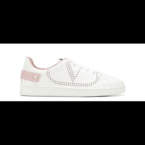 NEW NEW NEVER WORK VALENTINO SNEAKERS